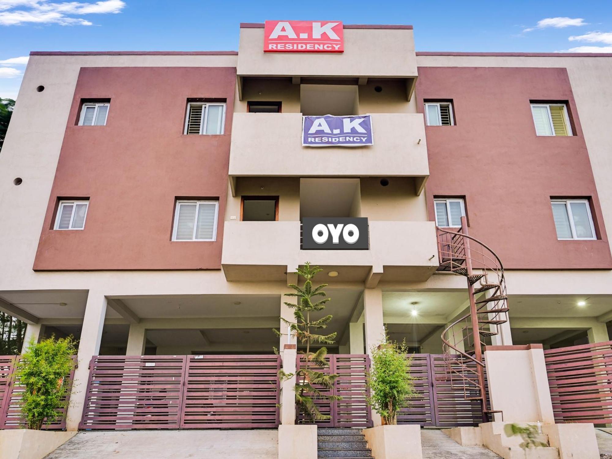 Hotel O A K Residency Coimbatore Esterno foto